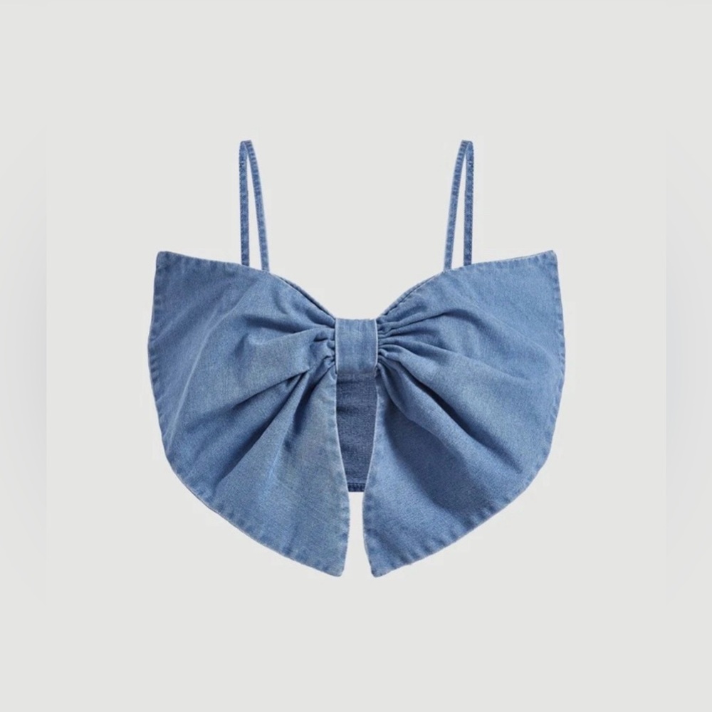 Blue Bow-Front Crop Top with Spaghetti Straps